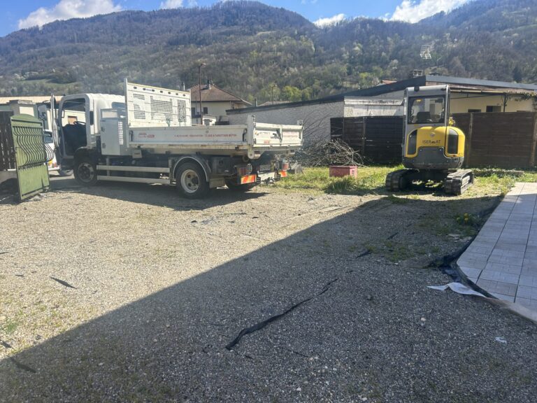 Réfection d'une cour - photo 1 - Joubert Pinet