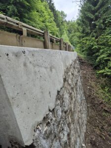Renforcement sur des murs de soutènement en pierres - photo 3