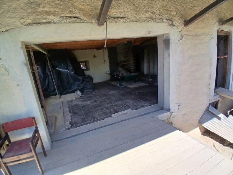 Création et modification d'ouvertures dans une ancienne maison - photo 5 - Joubert Pinet