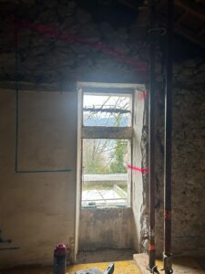 Création d'ouvertures en sous-œuvre dans des murs en pierres - photo 2